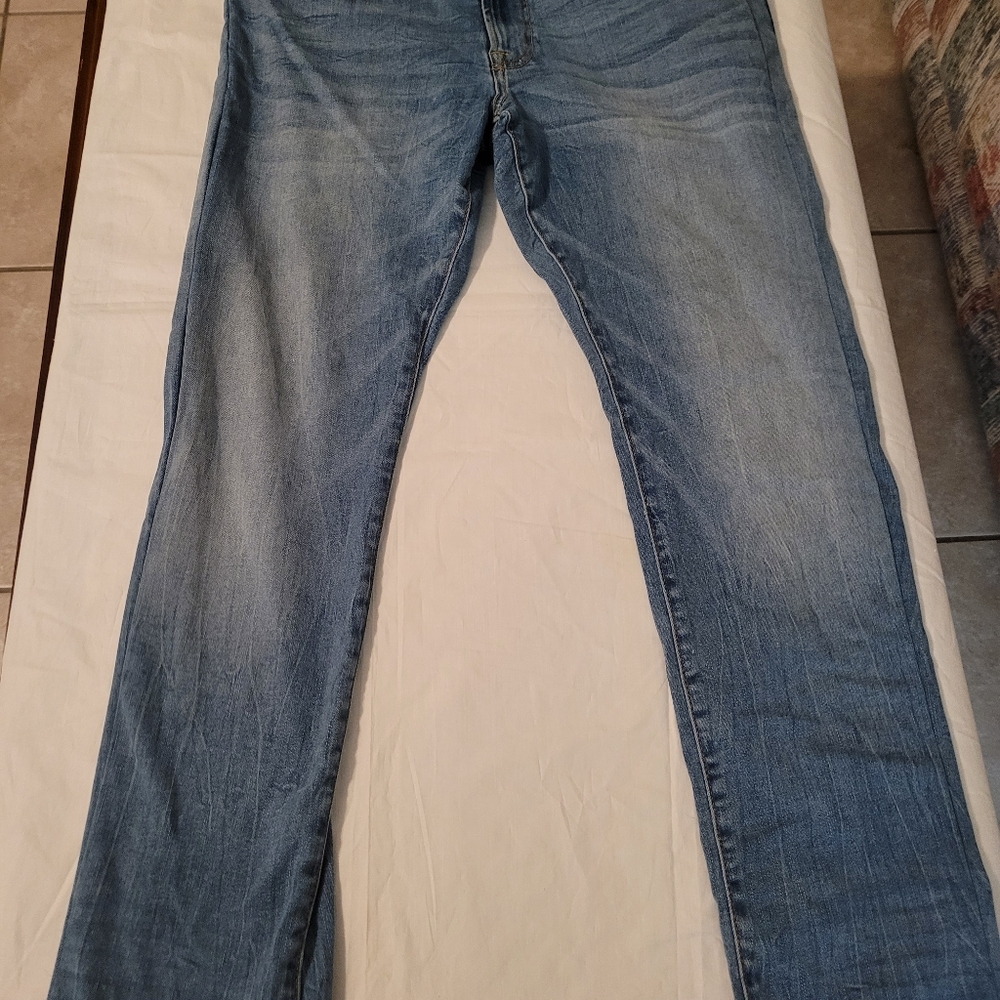 Jeans - Picture 3 of 6
